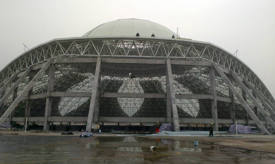 新密温泉馆网架工程